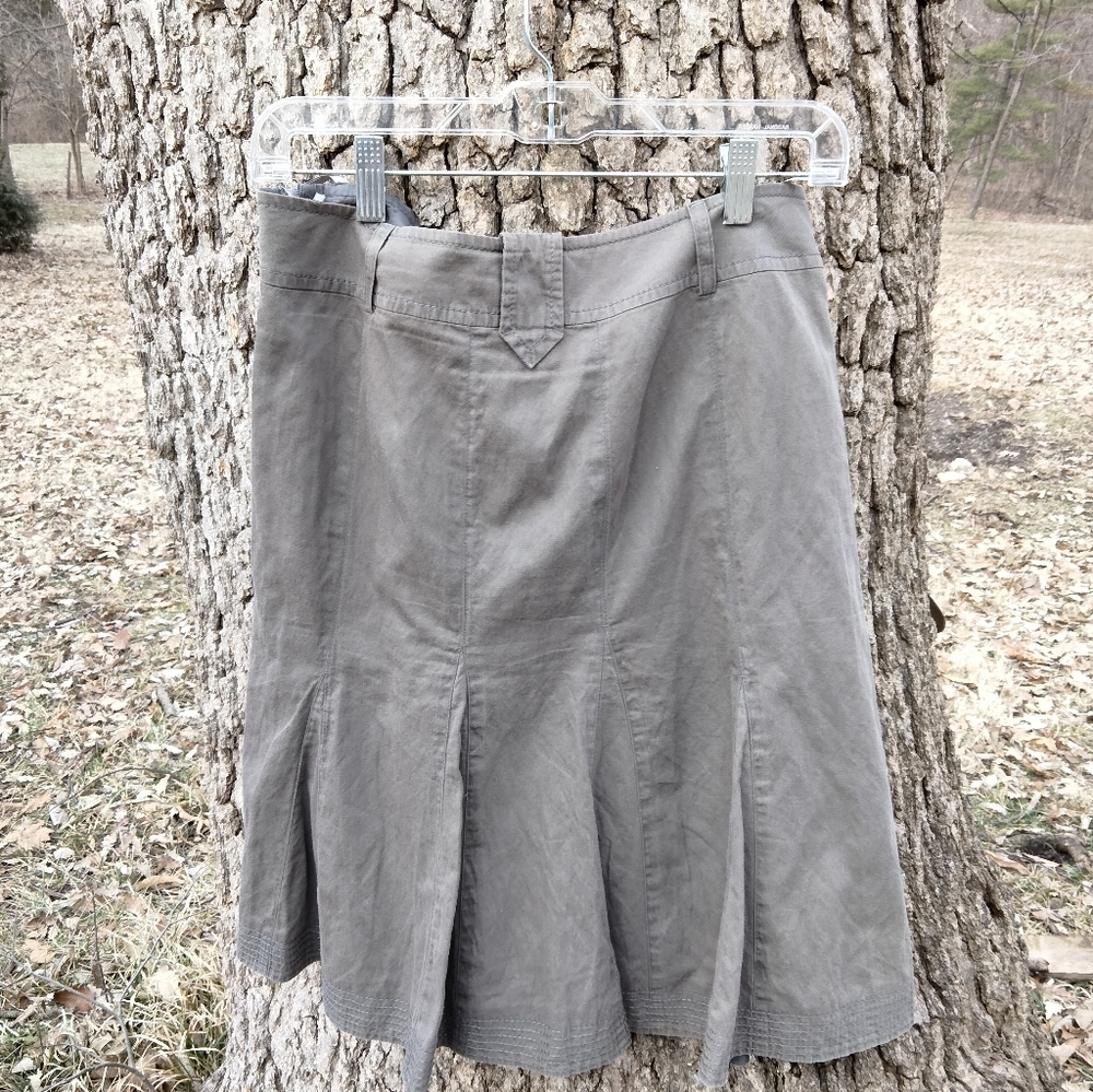 ⬇️ Price Drop! ⬇️Marc Aurel skirt in size 36 - Picture 2 of 3